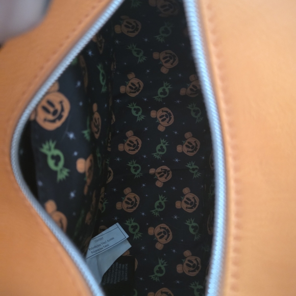 Disney × Loungefly Mickey Jackolantern Halloween Crossbody Bag - Picture 3 of 3